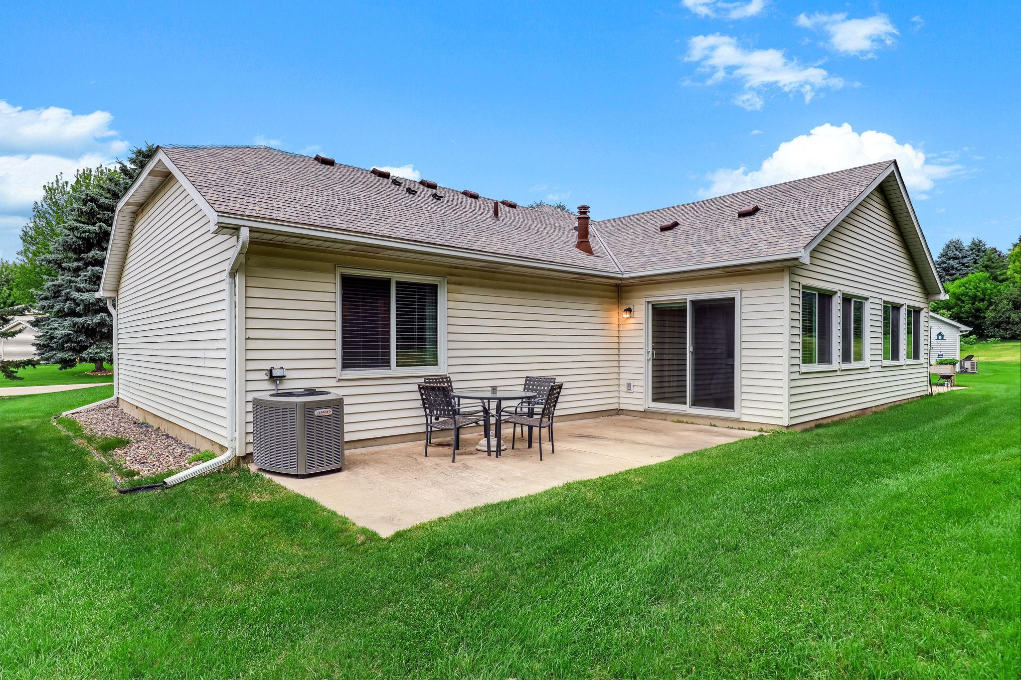 View of Residential at 7580 Newbury Road, Woodbury MN 55125, Woodbury (30 of 32) - Mike Wilen | Minnesota Team Real Estate