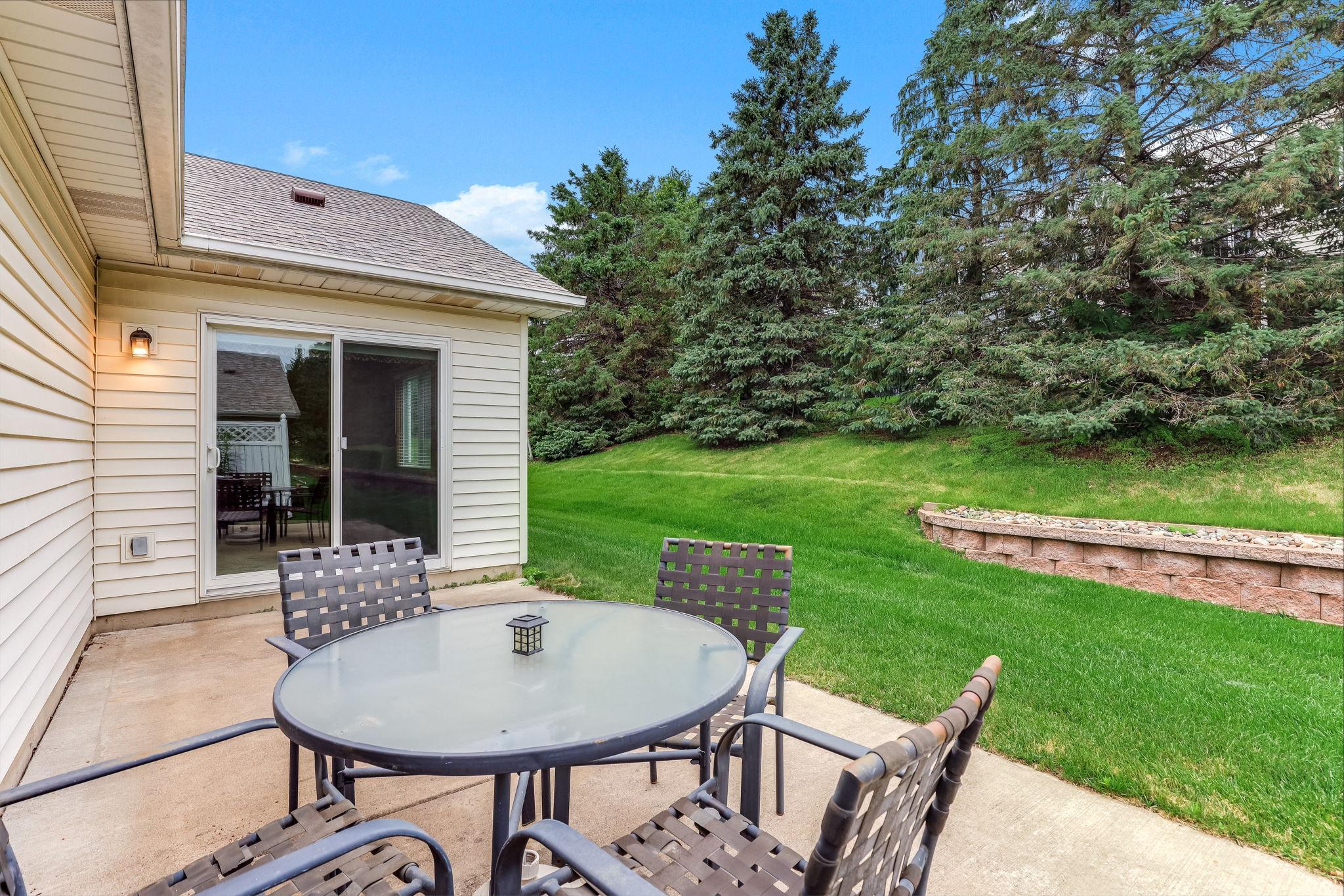 View of Residential at 7580 Newbury Road, Woodbury MN 55125, Woodbury (28 of 32) - Mike Wilen | Minnesota Team Real Estate