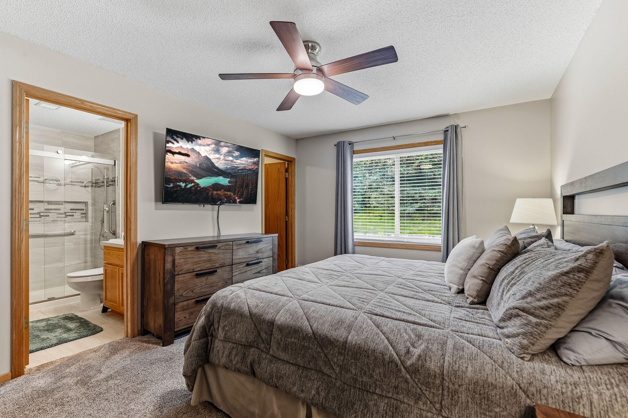 View of Residential at 7580 Newbury Road, Woodbury MN 55125, Woodbury (20 of 32) - Mike Wilen | Minnesota Team Real Estate