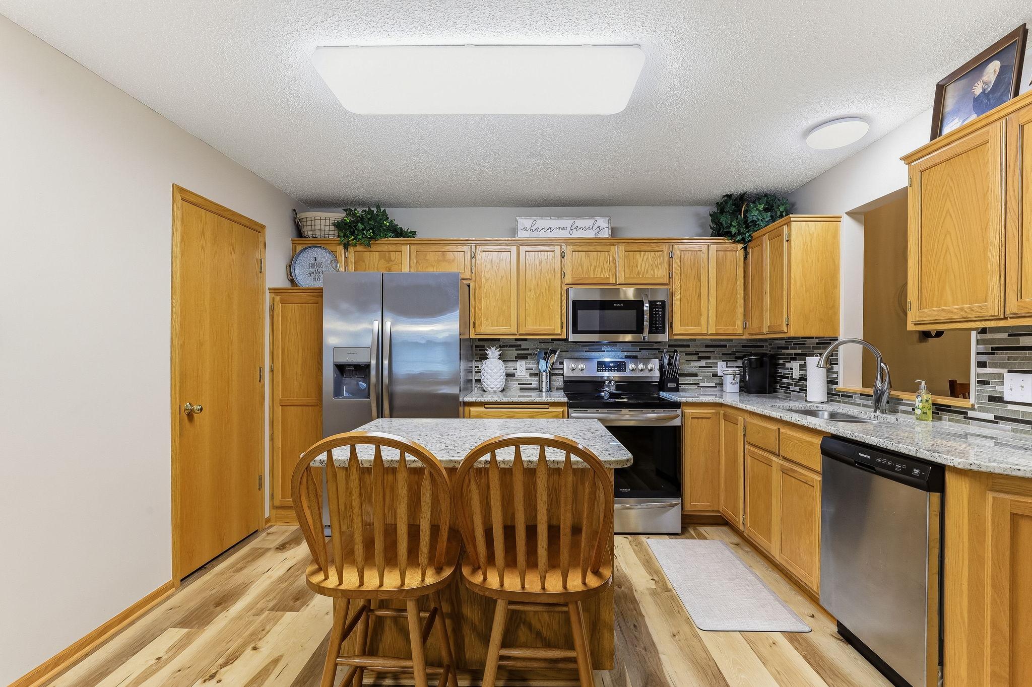 View of Residential at 7580 Newbury Road, Woodbury MN 55125, Woodbury (15 of 32) - Mike Wilen | Minnesota Team Real Estate