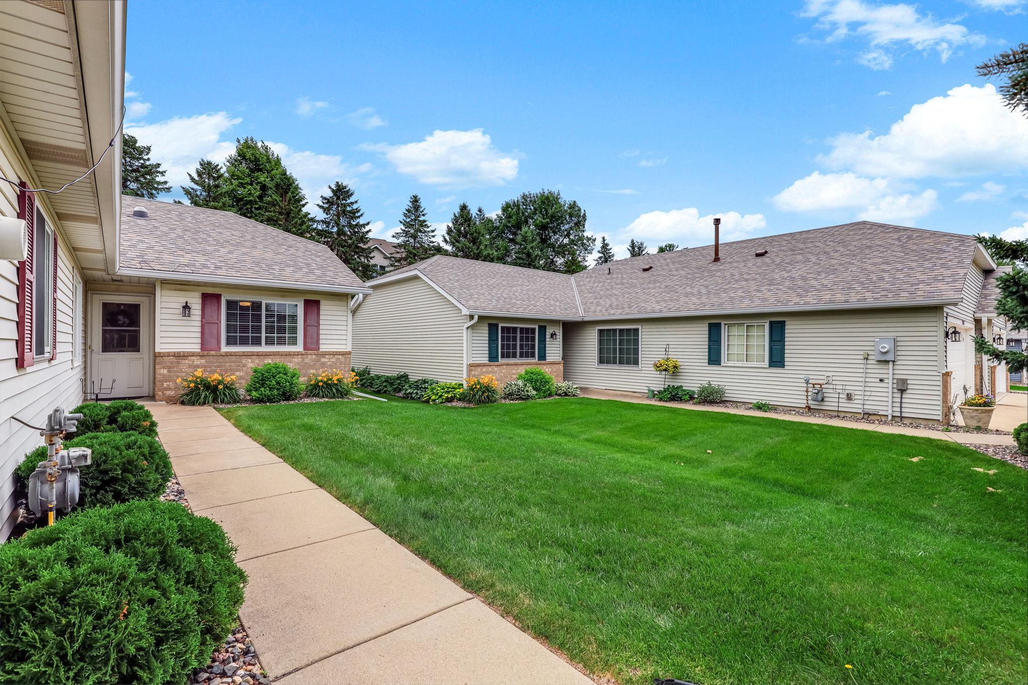View of Residential at 7580 Newbury Road, Woodbury MN 55125, Woodbury (2 of 32) - Mike Wilen | Minnesota Team Real Estate