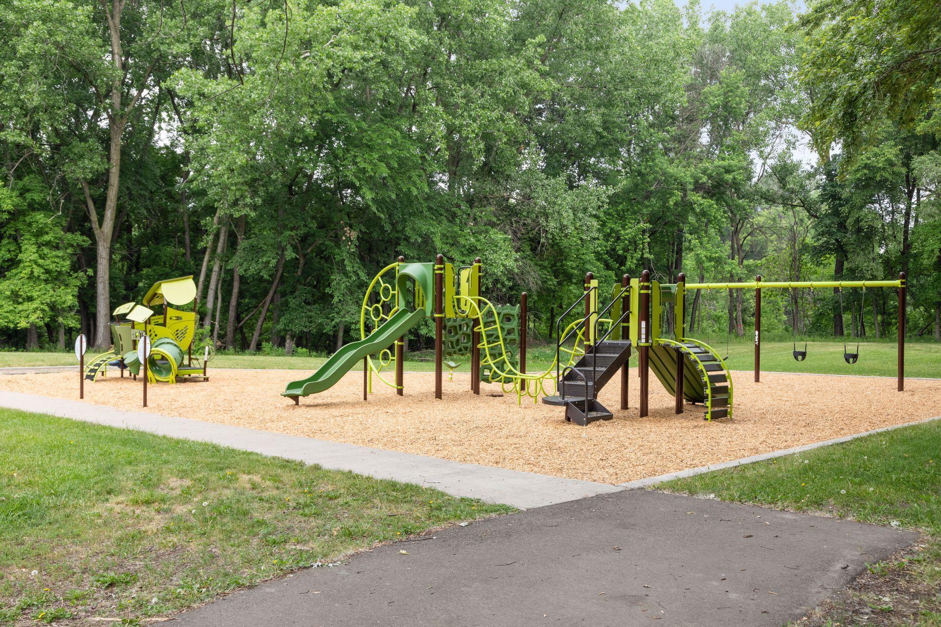 View of Residential at 2128 Cohansey Boulevard, Roseville MN 55113, Roseville (47 of 51) - Mike Wilen | Minnesota Team Real Estate