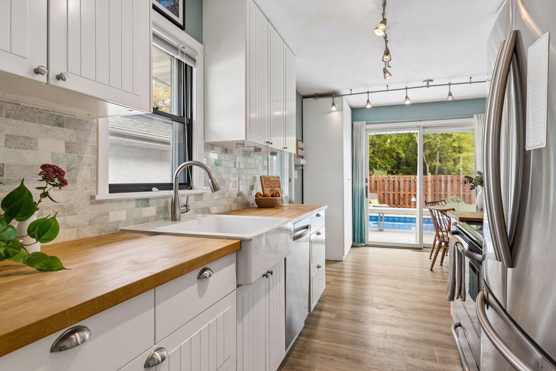 View of Residential at 2128 Cohansey Boulevard, Roseville MN 55113, Roseville (9 of 51) - Mike Wilen | Minnesota Team Real Estate