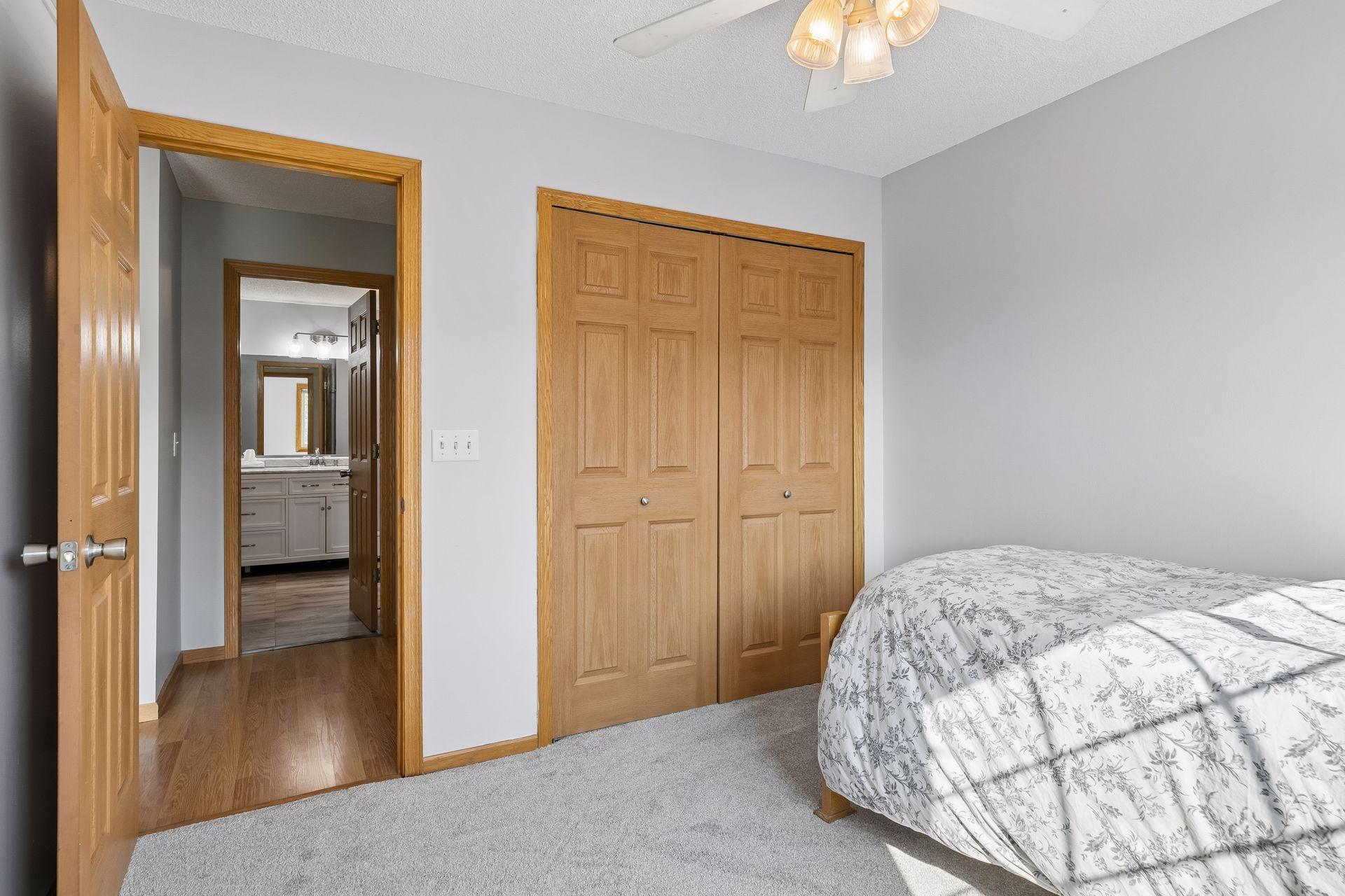 View of Residential at 3027 Juniper Lane #E, Woodbury MN 55125, Woodbury (28 of 35) - Mike Wilen | Minnesota Team Real Estate