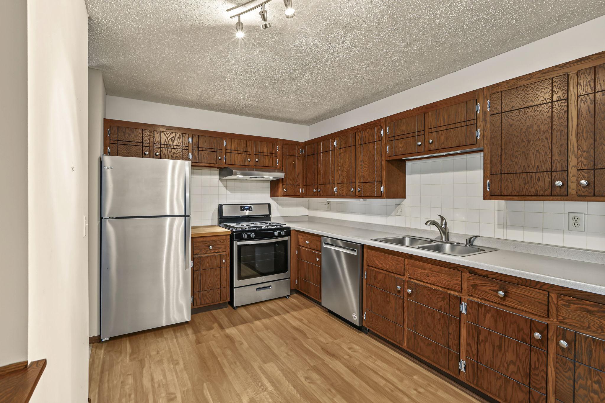 View of Residential at 3916 Foss Road #104, Saint Anthony MN 55421, Saint Anthony (10 of 29) - Mike Wilen | Minnesota Team Real Estate