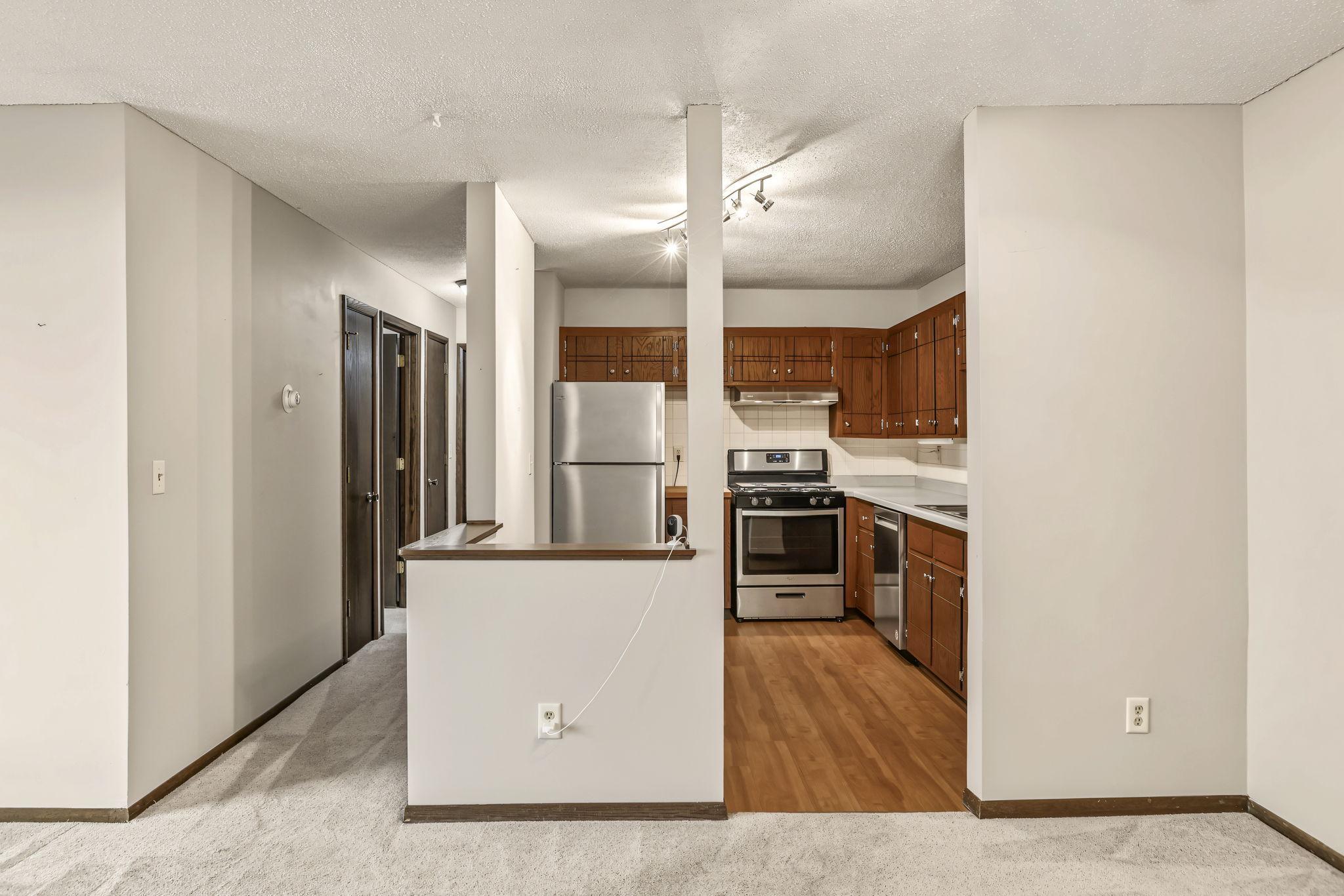 View of Residential at 3916 Foss Road #104, Saint Anthony MN 55421, Saint Anthony (9 of 29) - Mike Wilen | Minnesota Team Real Estate