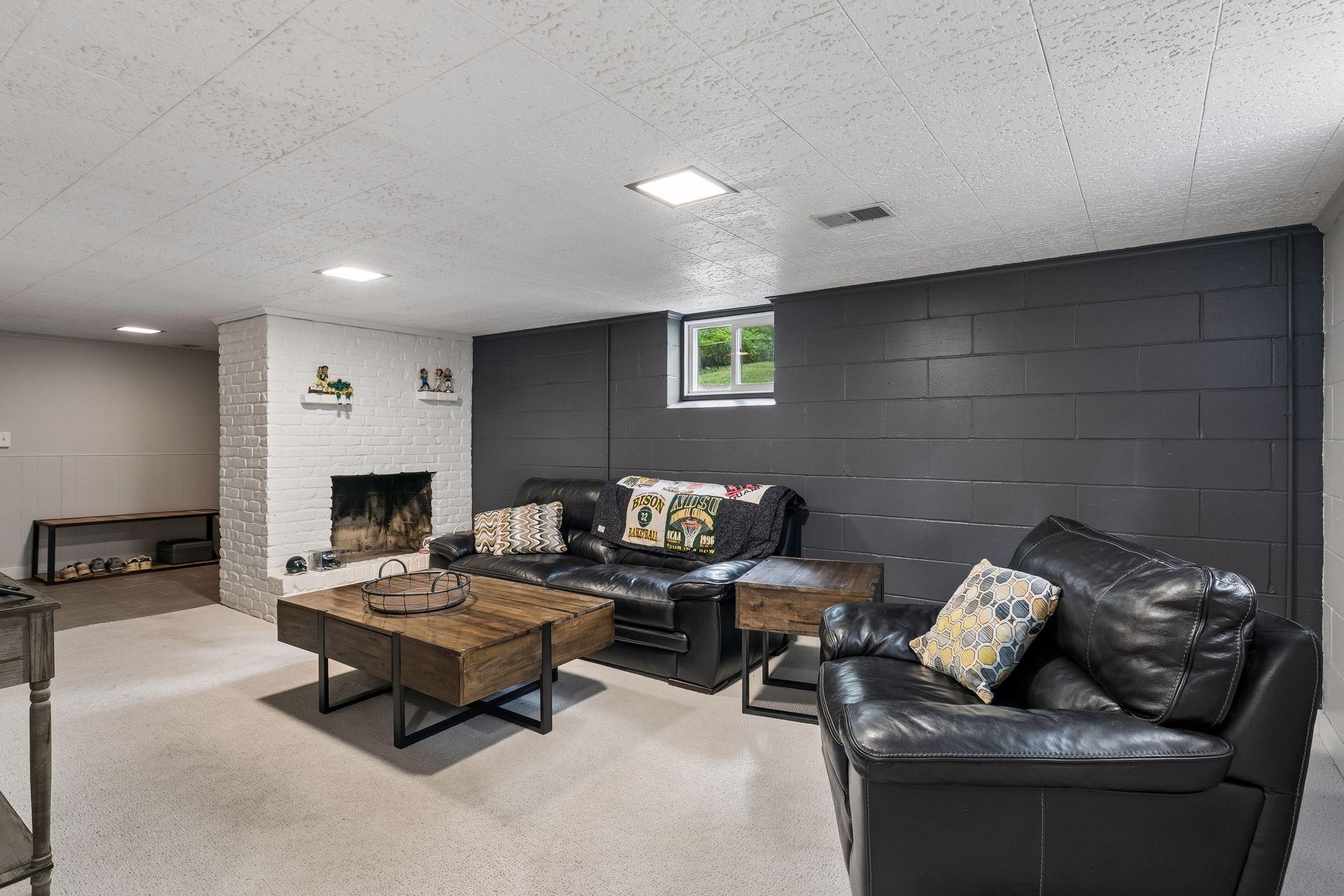 View of Residential at 16419 Seymour Drive, Minnetonka MN 55345, Minnetonka (17 of 25) - Mike Wilen | Minnesota Team Real Estate