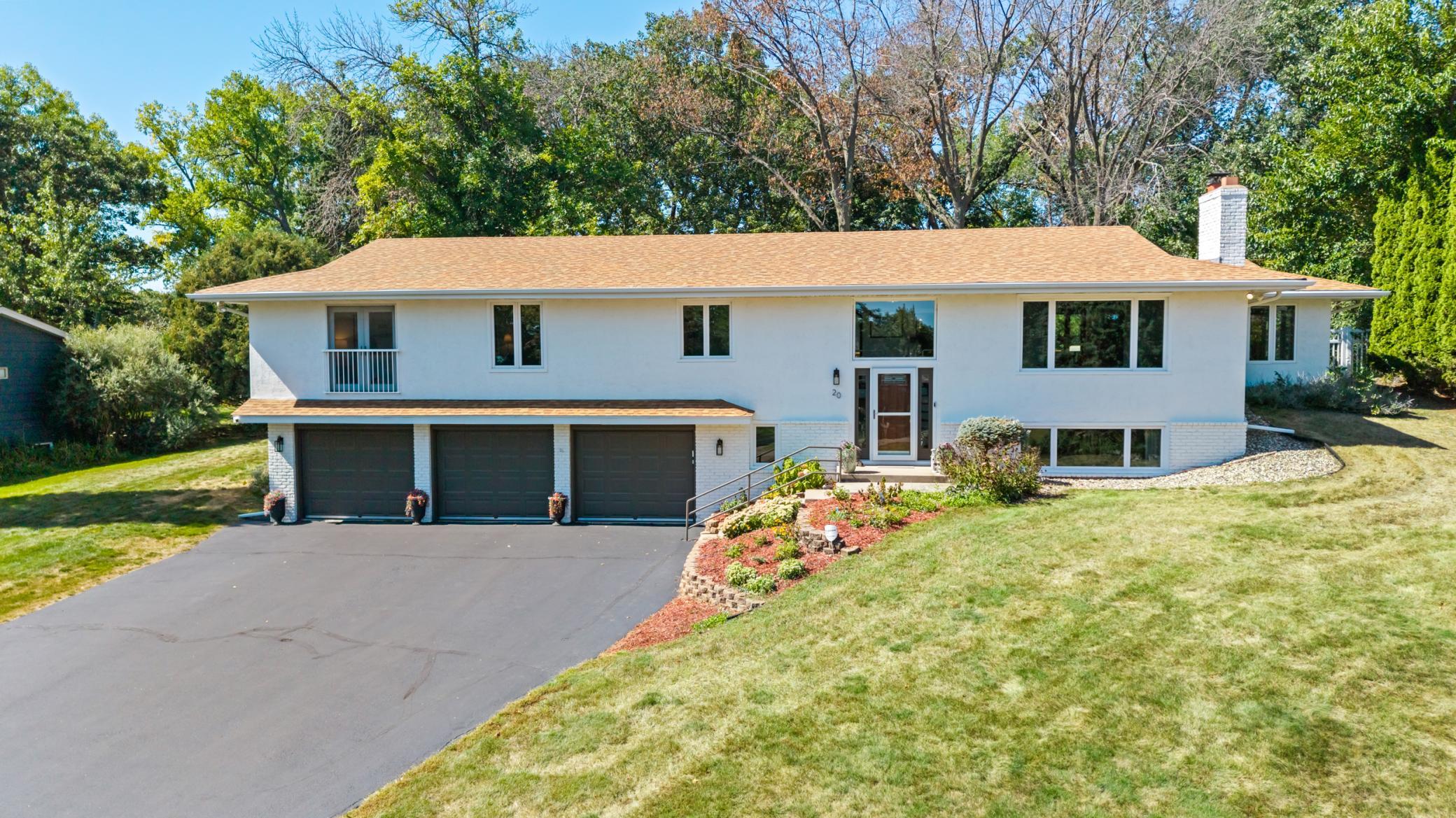 View of Residential at 20 Willow Wood Drive, Excelsior MN 55331, Excelsior (4 of 57) - Mike Wilen | Minnesota Team Real Estate