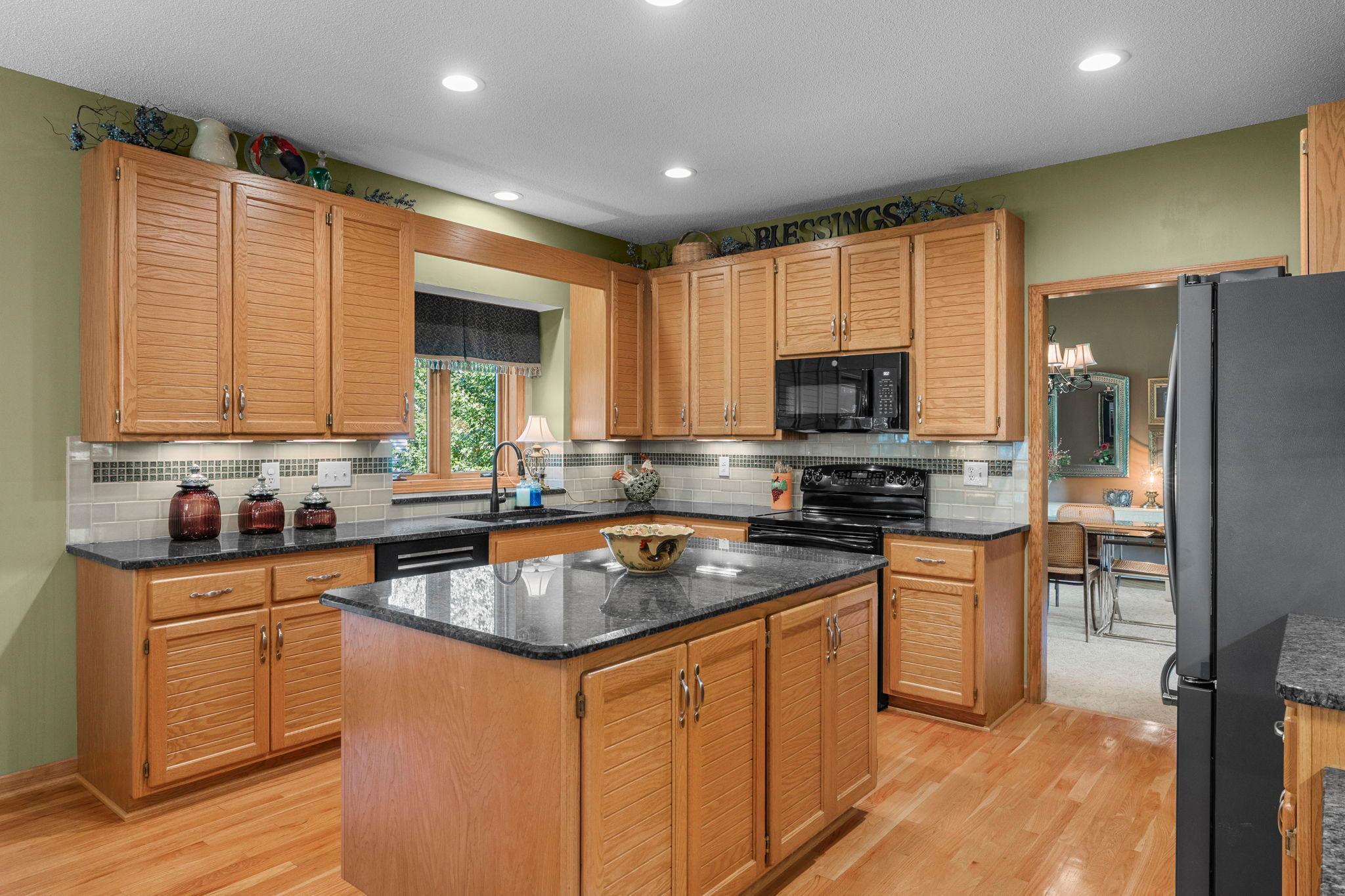 View of Residential at 14178 Mccoy Court, Eden Prairie MN 55347, Eden Prairie (26 of 62) - Mike Wilen | Minnesota Team Real Estate