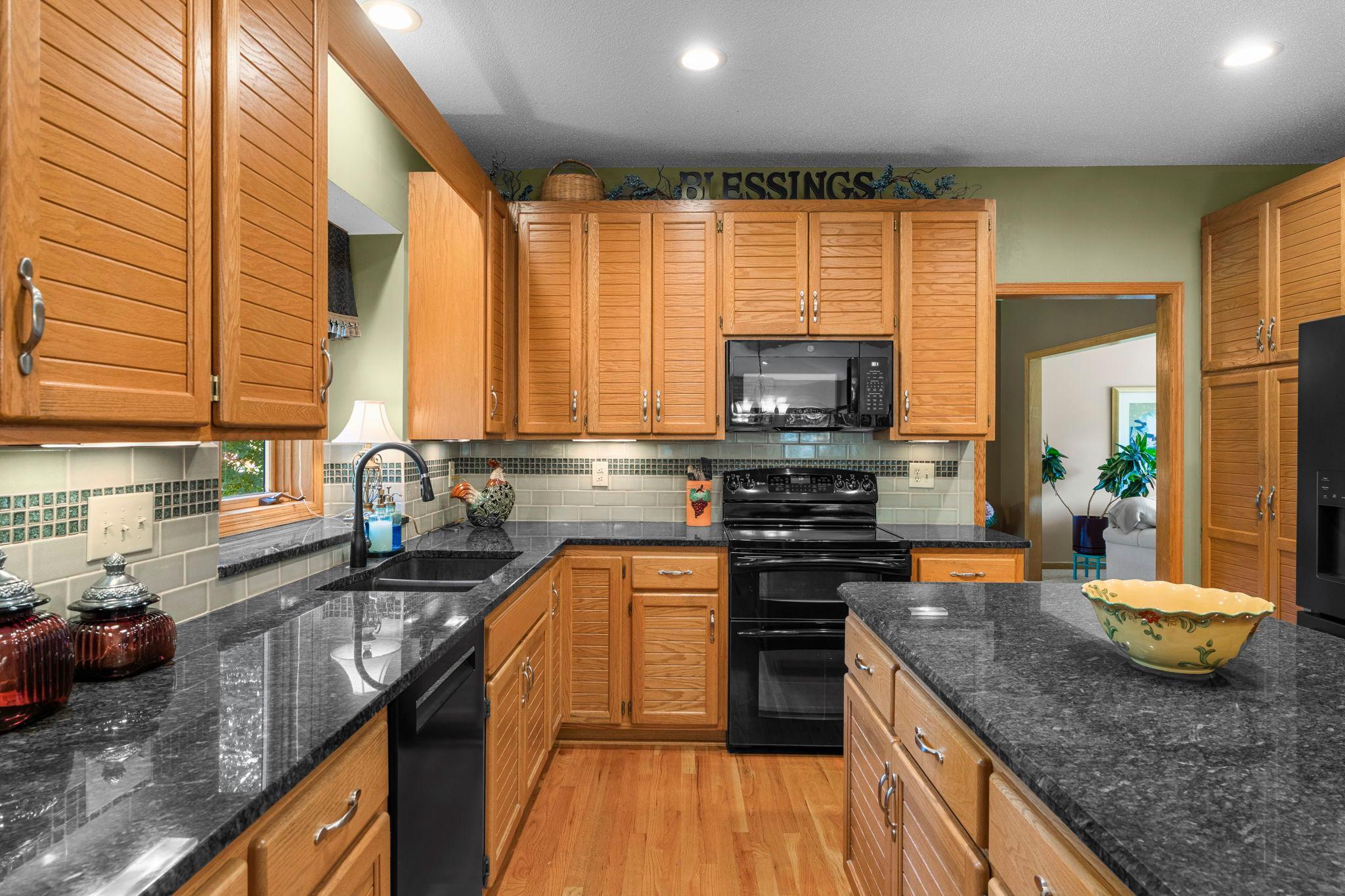 View of Residential at 14178 Mccoy Court, Eden Prairie MN 55347, Eden Prairie (24 of 62) - Mike Wilen | Minnesota Team Real Estate