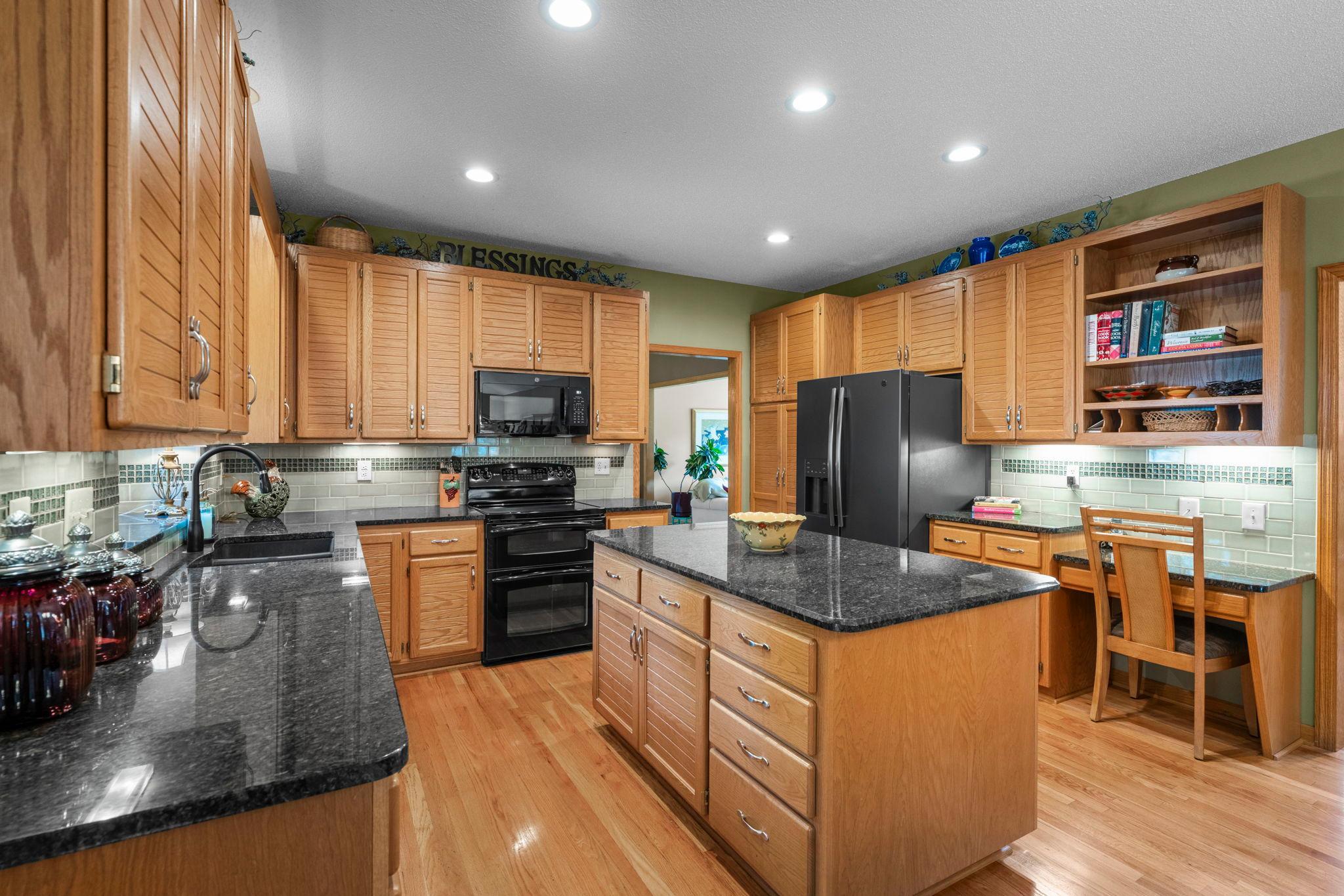 View of Residential at 14178 Mccoy Court, Eden Prairie MN 55347, Eden Prairie (23 of 62) - Mike Wilen | Minnesota Team Real Estate