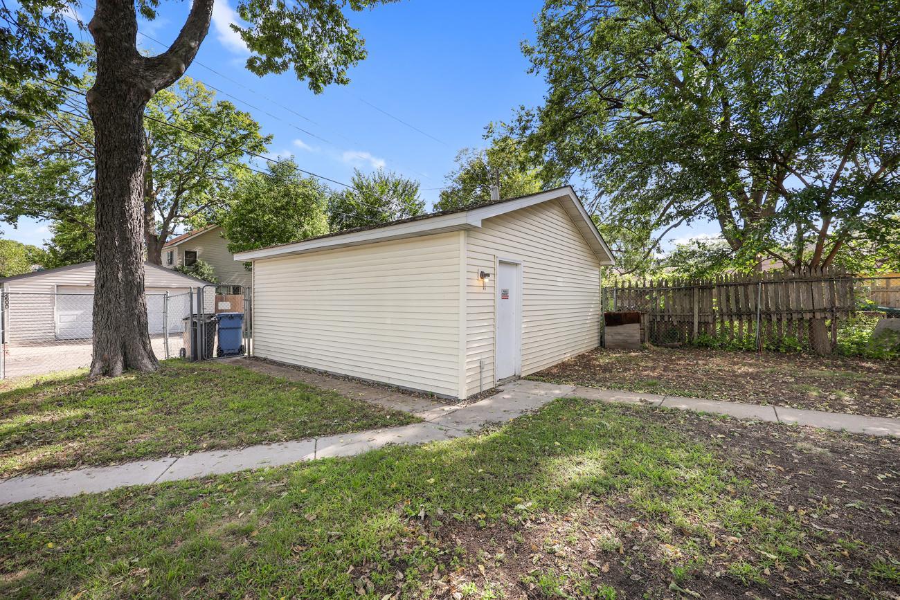 View of Residential at 2605 17th Avenue, Minneapolis MN 55407, Minneapolis (7 of 35) - Mike Wilen | Minnesota Team Real Estate