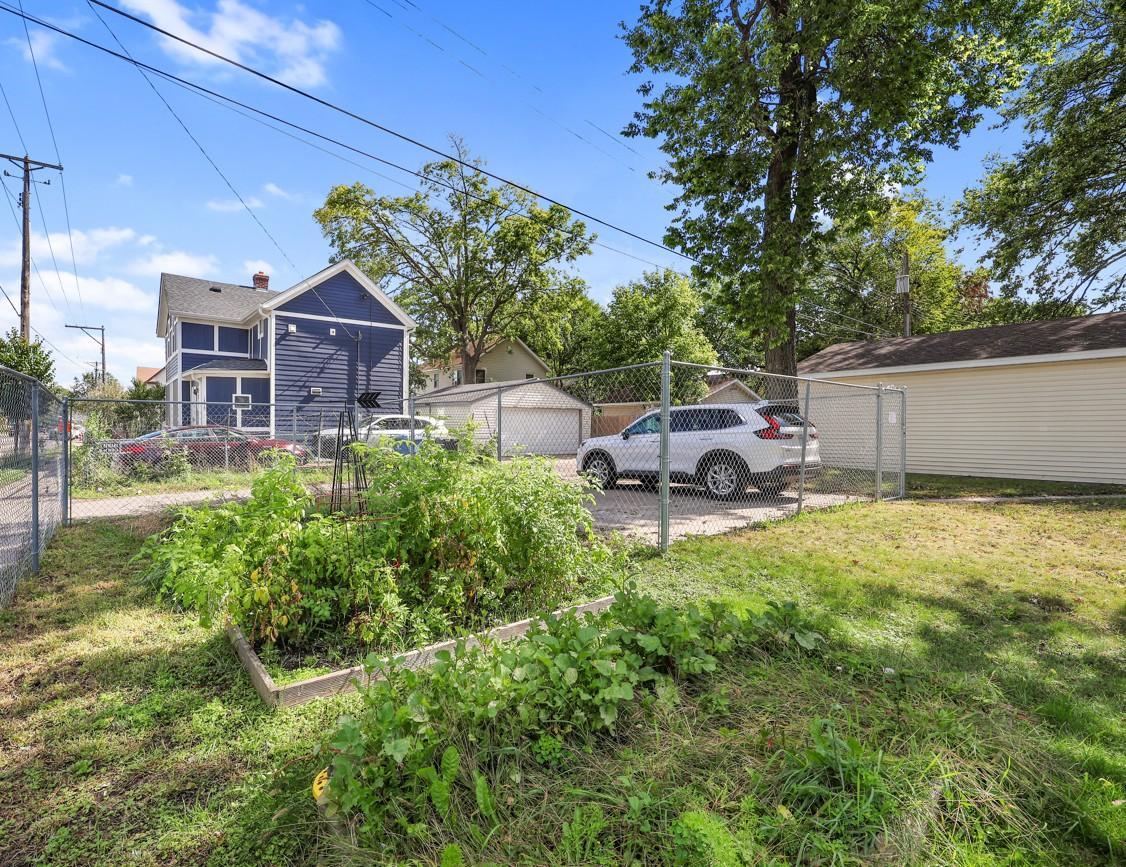 View of Residential at 2605 17th Avenue, Minneapolis MN 55407, Minneapolis (6 of 35) - Mike Wilen | Minnesota Team Real Estate