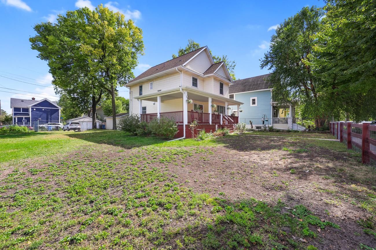 View of Residential at 2605 17th Avenue, Minneapolis MN 55407, Minneapolis (4 of 35) - Mike Wilen | Minnesota Team Real Estate