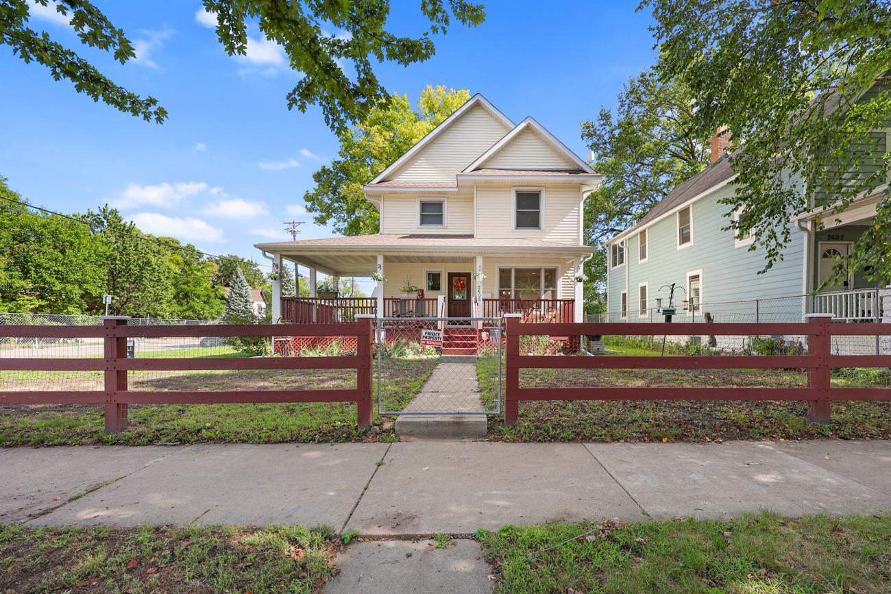 View of Residential at 2605 17th Avenue, Minneapolis MN 55407, Minneapolis (2 of 35) - Mike Wilen | Minnesota Team Real Estate