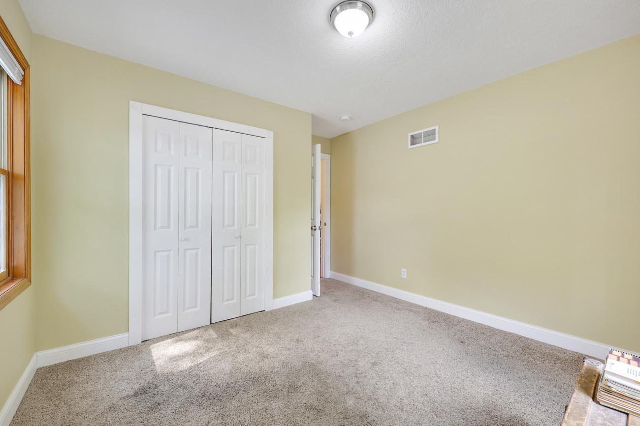 View of Residential at 2605 17th Avenue, Minneapolis MN 55407, Minneapolis (26 of 35) - Mike Wilen | Minnesota Team Real Estate