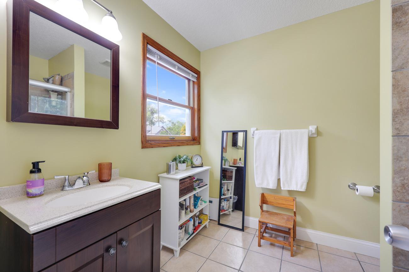 View of Residential at 2605 17th Avenue, Minneapolis MN 55407, Minneapolis (23 of 35) - Mike Wilen | Minnesota Team Real Estate