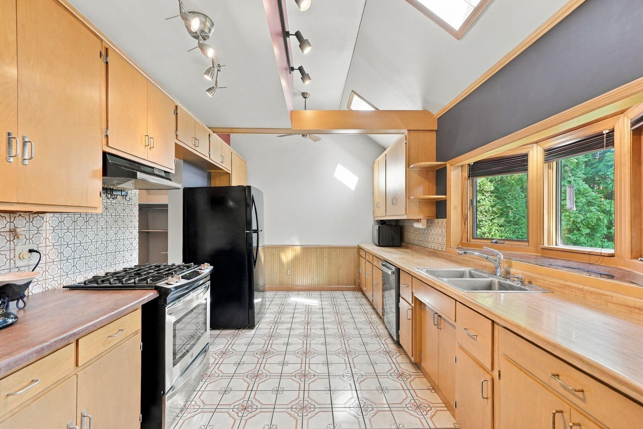 View of Residential at 3549 Orchard Avenue, Crystal MN 55422, Crystal (13 of 58) - Mike Wilen | Minnesota Team Real Estate