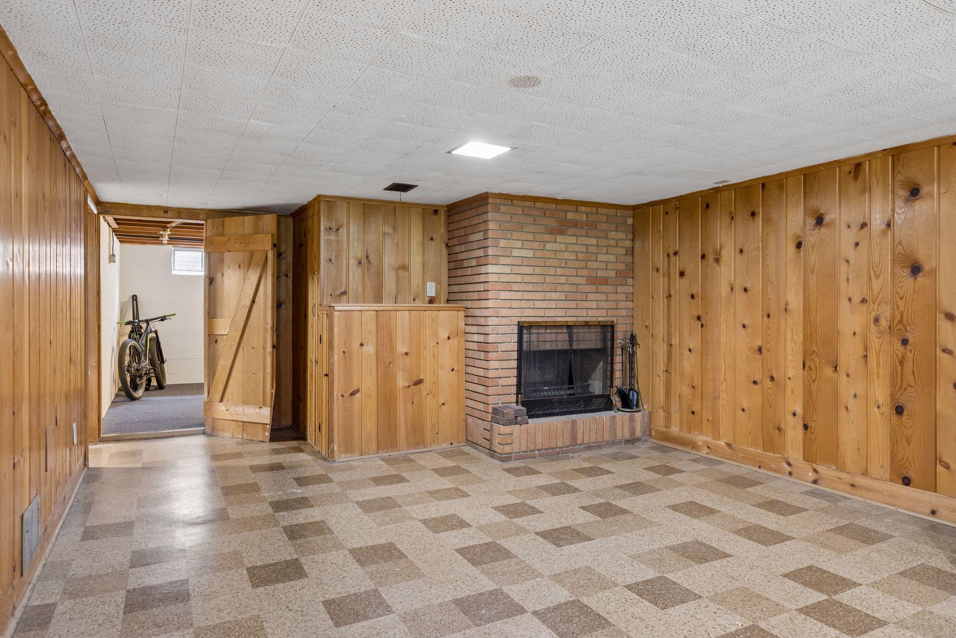 View of Residential at 6032 Logan Avenue, Minneapolis MN 55419, Minneapolis (17 of 23) - Mike Wilen | Minnesota Team Real Estate