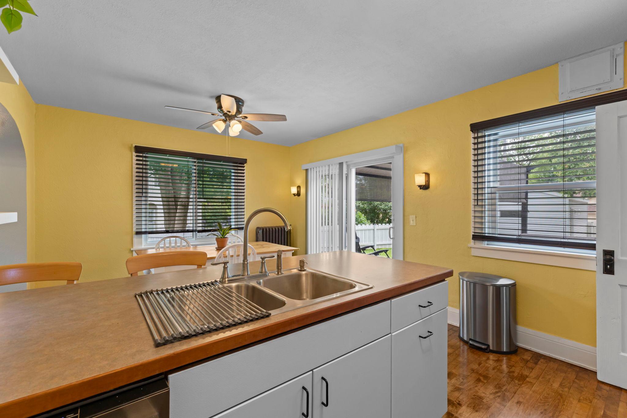 View of Residential at 2820 Cleveland Street, Minneapolis MN 55418, Minneapolis (8 of 33) - Mike Wilen | Minnesota Team Real Estate