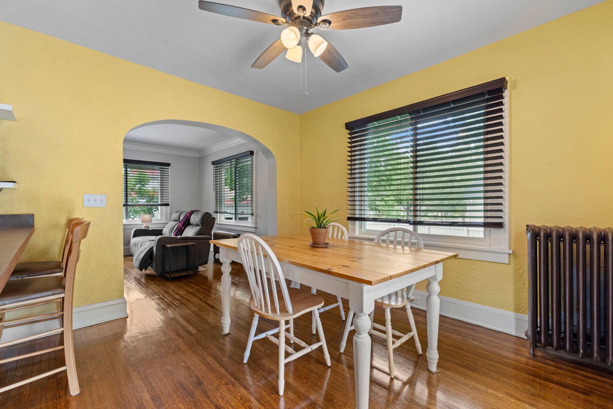 View of Residential at 2820 Cleveland Street, Minneapolis MN 55418, Minneapolis (9 of 33) - Mike Wilen | Minnesota Team Real Estate