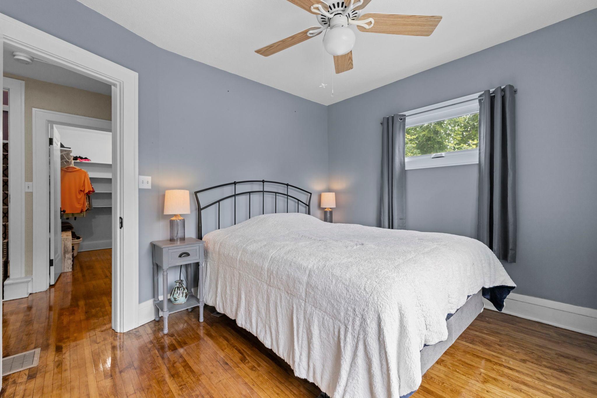 View of Residential at 2820 Cleveland Street, Minneapolis MN 55418, Minneapolis (14 of 33) - Mike Wilen | Minnesota Team Real Estate