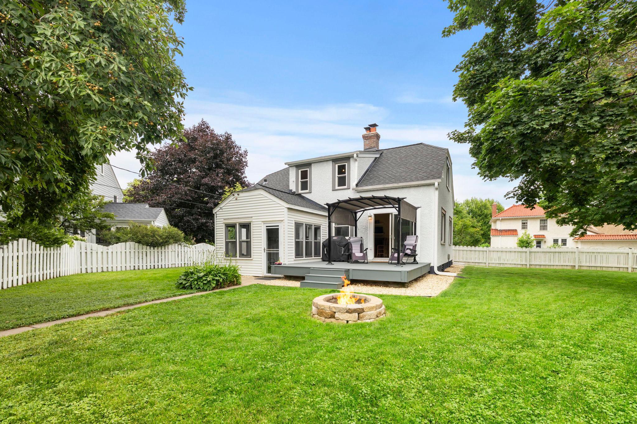 View of Residential at 2820 Cleveland Street, Minneapolis MN 55418, Minneapolis (24 of 33) - Mike Wilen | Minnesota Team Real Estate