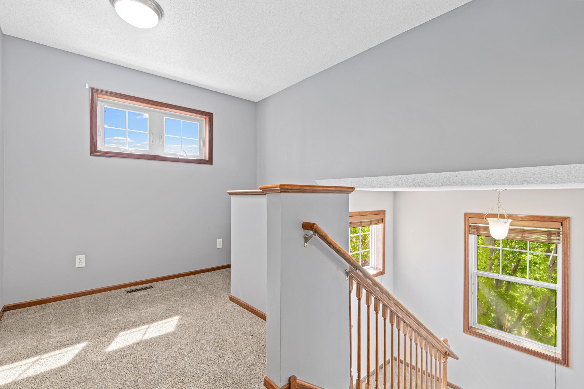 View of Residential at 1802 Colonial Lane #1, Chanhassen MN 55317, Chanhassen (15 of 36) - Mike Wilen | Minnesota Team Real Estate