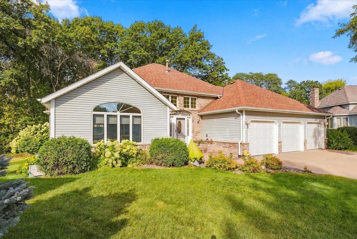 View of Residential at 1579 Mary Street, Maplewood MN 55119, Maplewood (3 of 30) - Mike Wilen | Minnesota Team Real Estate