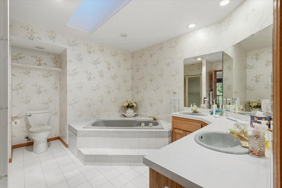 View of Residential at 1579 Mary Street, Maplewood MN 55119, Maplewood (18 of 30) - Mike Wilen | Minnesota Team Real Estate