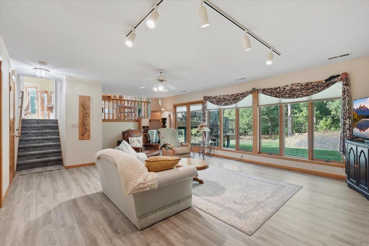 View of Residential at 1579 Mary Street, Maplewood MN 55119, Maplewood (12 of 30) - Mike Wilen | Minnesota Team Real Estate