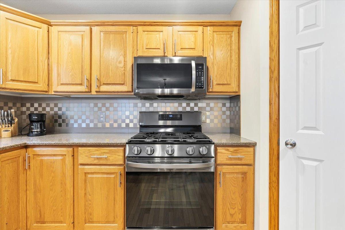 View of Residential at 8549 Woodland Curve, Saint Bonifacius MN 55375, Saint Bonifacius (9 of 54) - Mike Wilen | Minnesota Team Real Estate