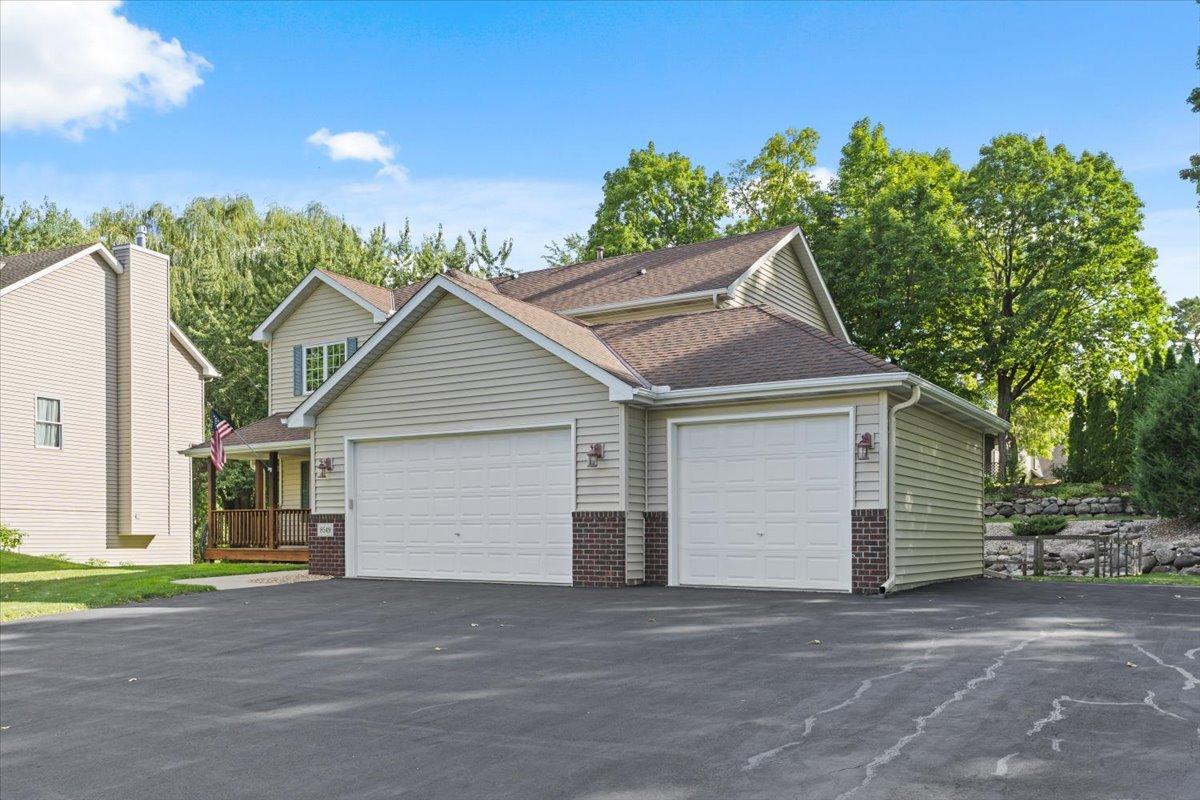 View of Residential at 8549 Woodland Curve, Saint Bonifacius MN 55375, Saint Bonifacius (2 of 54) - Mike Wilen | Minnesota Team Real Estate