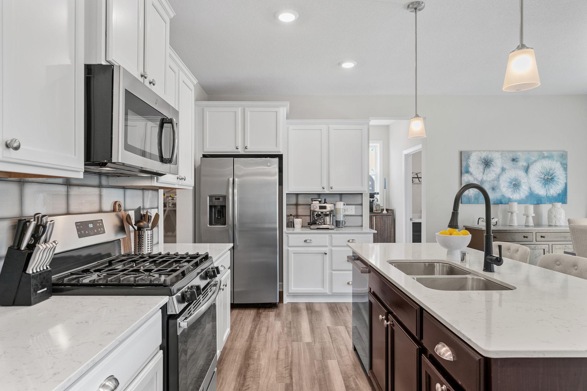 View of Residential at 1986 Red Oak Path, Shakopee MN 55379, Shakopee (11 of 39) - Mike Wilen | Minnesota Team Real Estate