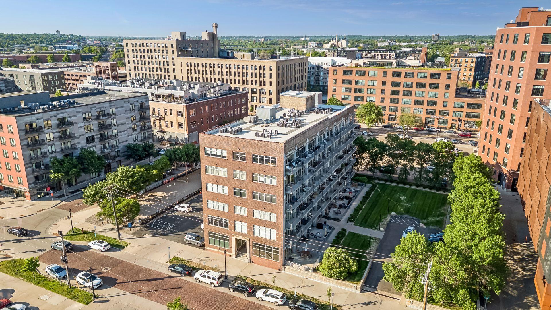 View of Residential at 748 3rd Street #600, Minneapolis MN 55401, Minneapolis (20 of 32) - Mike Wilen | Minnesota Team Real Estate