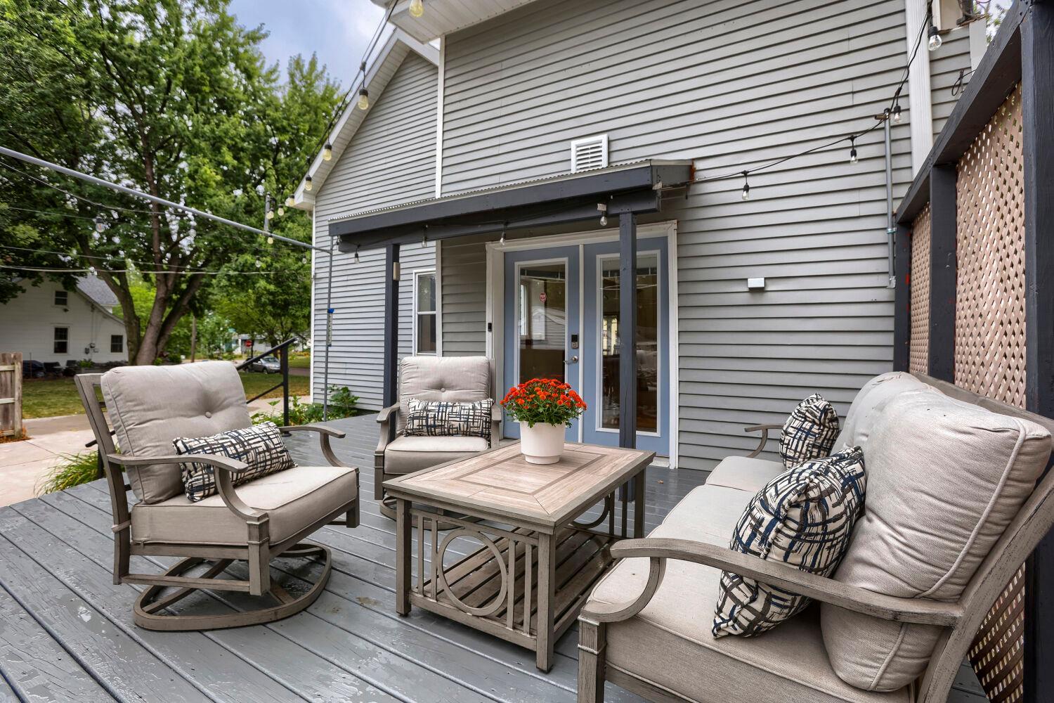 View of Residential at 303 Page Street, Saint Paul MN 55107, Saint Paul (23 of 30) - Mike Wilen | Minnesota Team Real Estate