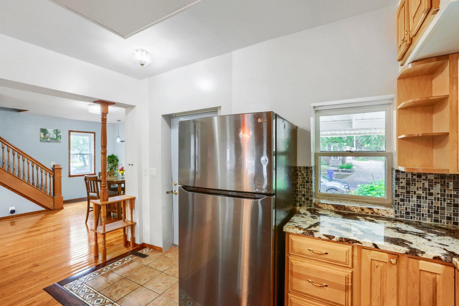 View of Residential at 303 Page Street, Saint Paul MN 55107, Saint Paul (11 of 30) - Mike Wilen | Minnesota Team Real Estate