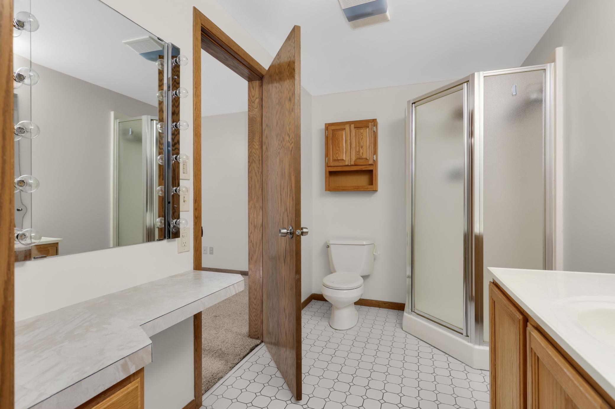 View of Residential at 2064 Pin Oak Drive, Eagan MN 55122, Eagan (30 of 46) - Mike Wilen | Minnesota Team Real Estate