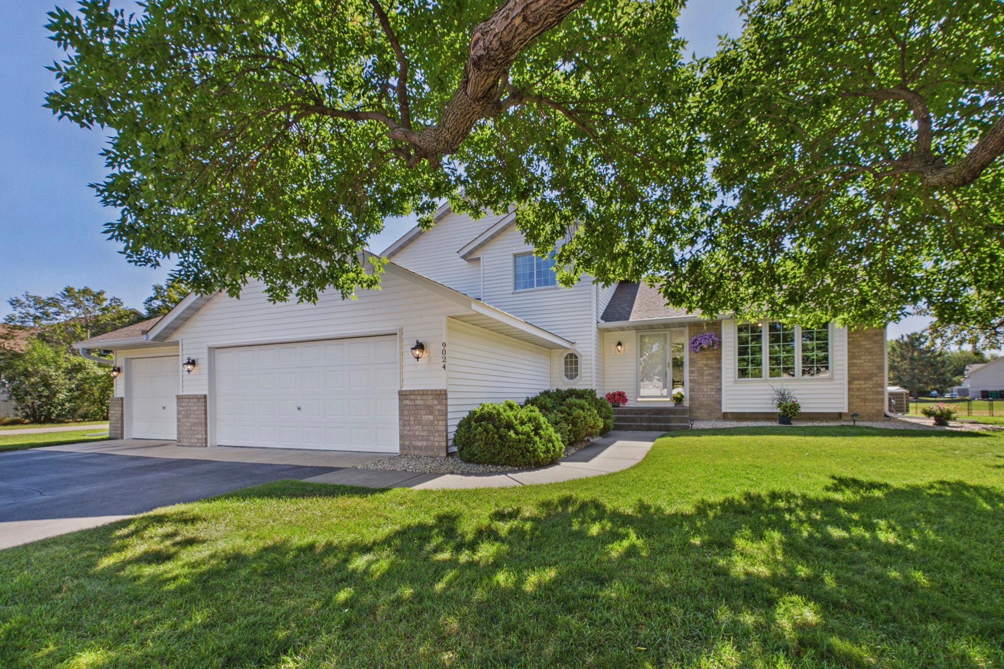 View of Residential at 9024 Regent Parkway, Brooklyn Park MN 55443, Brooklyn Park - Mike Wilen | Minnesota Team Real Estate