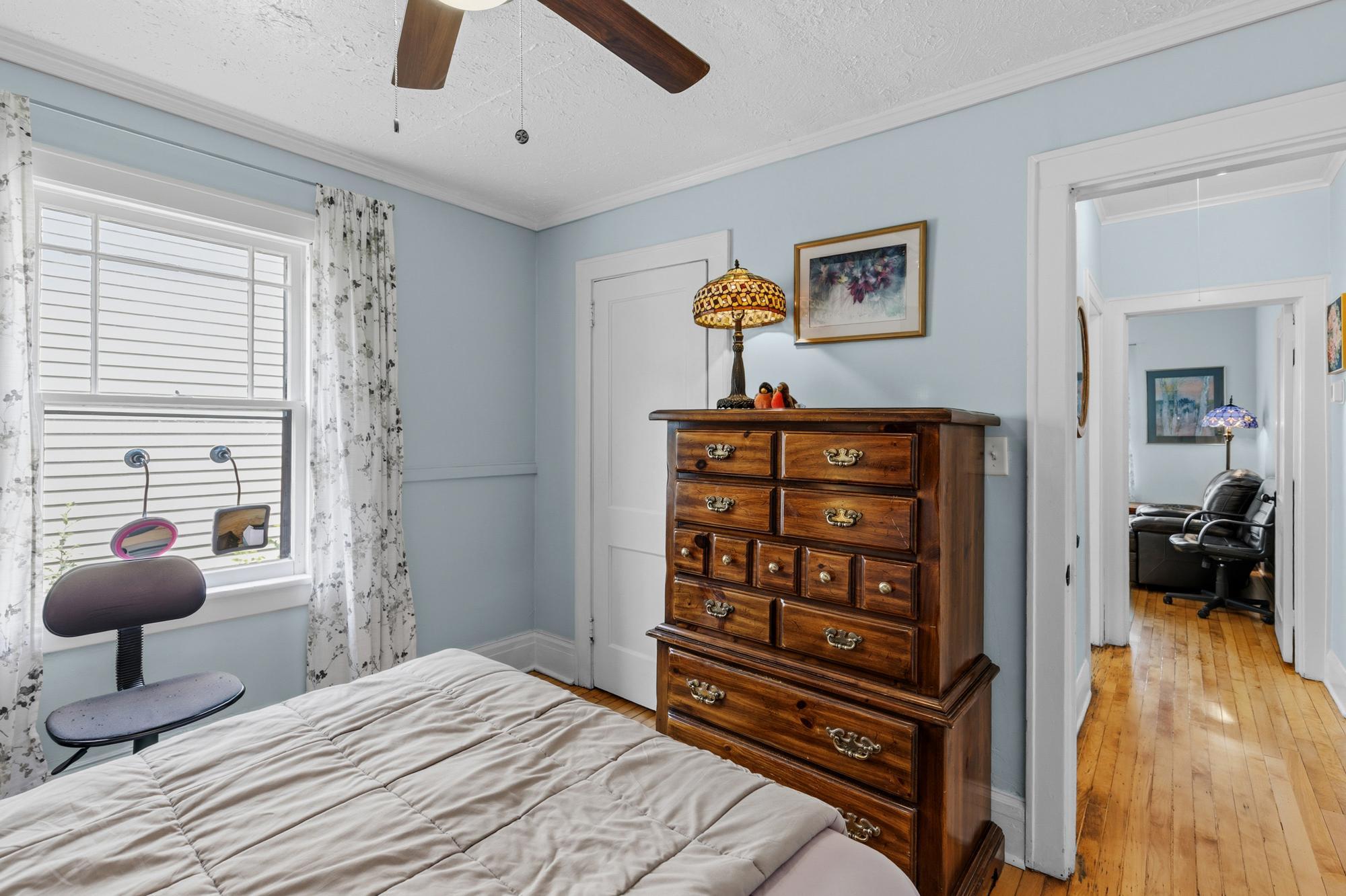 View of Residential at 3230 Colfax Avenue, Minneapolis MN 55412, Minneapolis (16 of 38) - Mike Wilen | Minnesota Team Real Estate