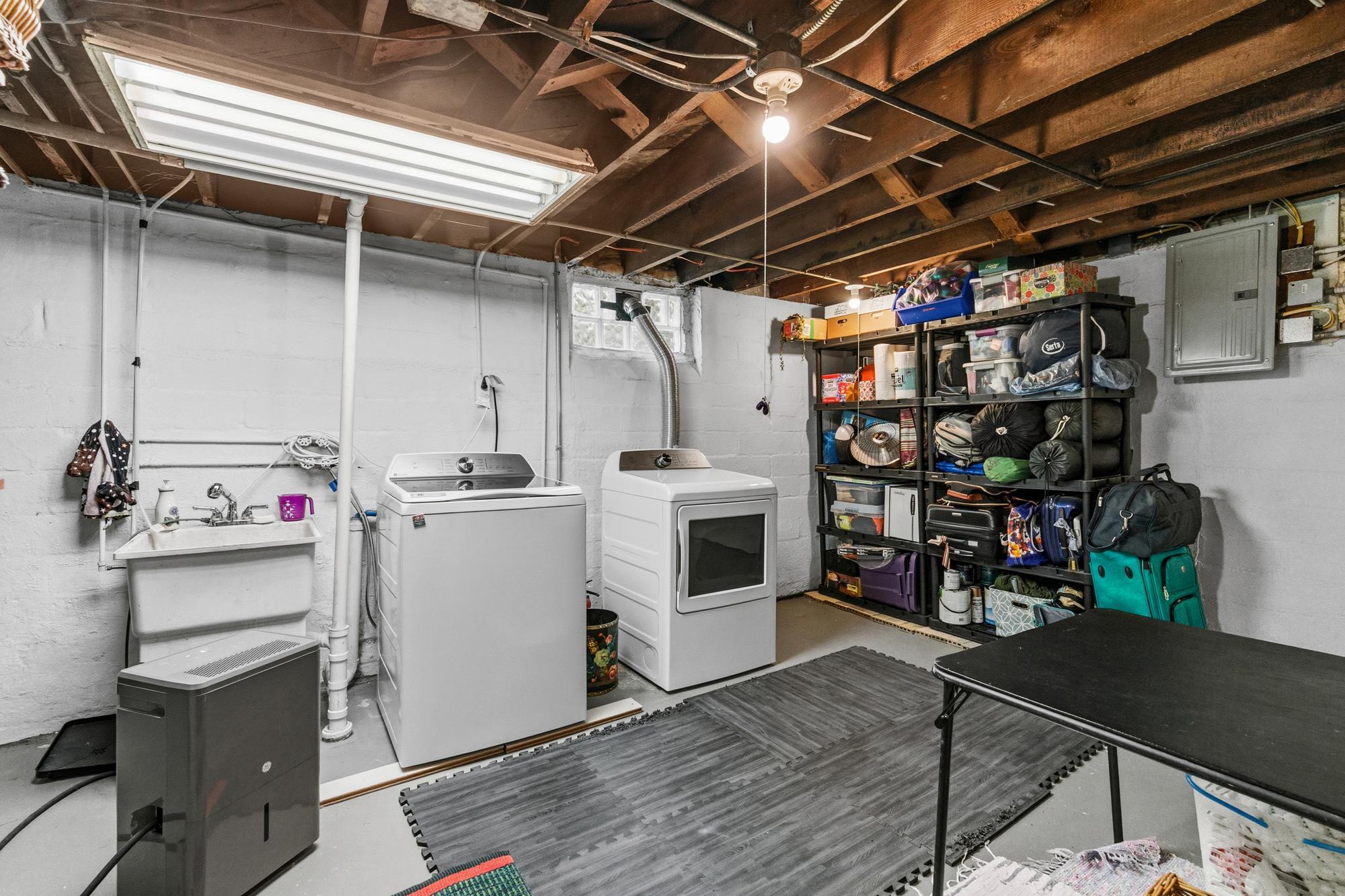 View of Residential at 3230 Colfax Avenue, Minneapolis MN 55412, Minneapolis (30 of 38) - Mike Wilen | Minnesota Team Real Estate