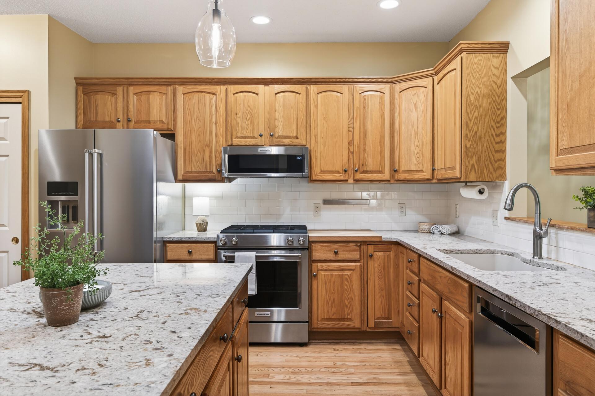 View of Residential at 370 Mendota Road, West Saint Paul MN 55118, West Saint Paul (15 of 63) - Mike Wilen | Minnesota Team Real Estate