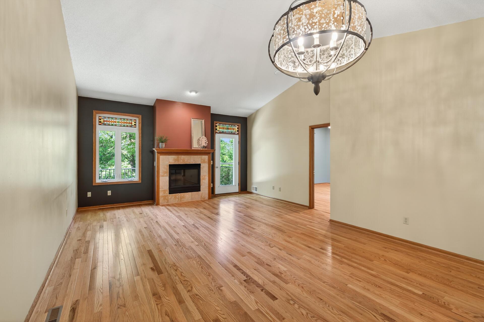 View of Residential at 370 Mendota Road, West Saint Paul MN 55118, West Saint Paul (23 of 63) - Mike Wilen | Minnesota Team Real Estate