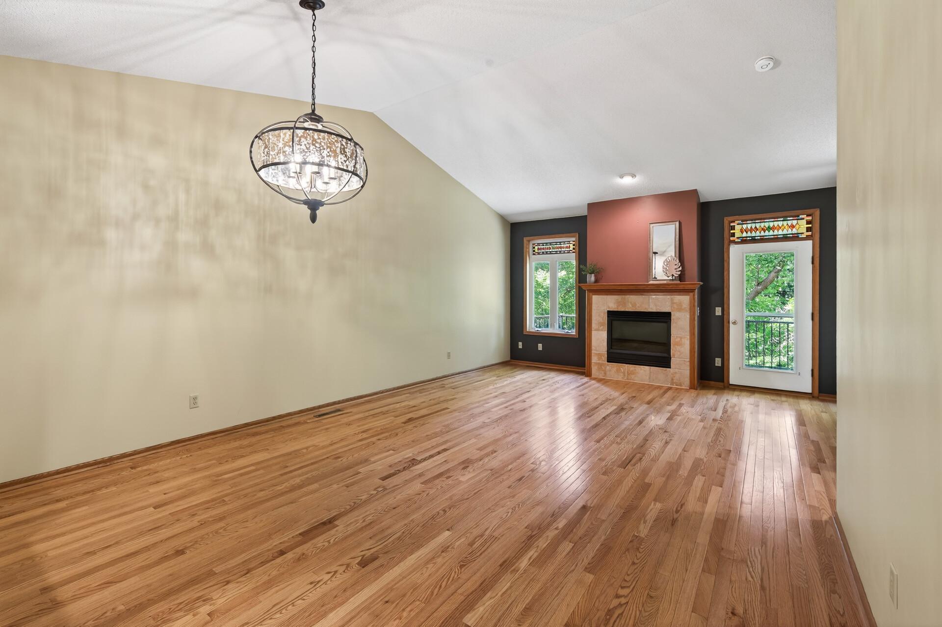 View of Residential at 370 Mendota Road, West Saint Paul MN 55118, West Saint Paul (30 of 63) - Mike Wilen | Minnesota Team Real Estate