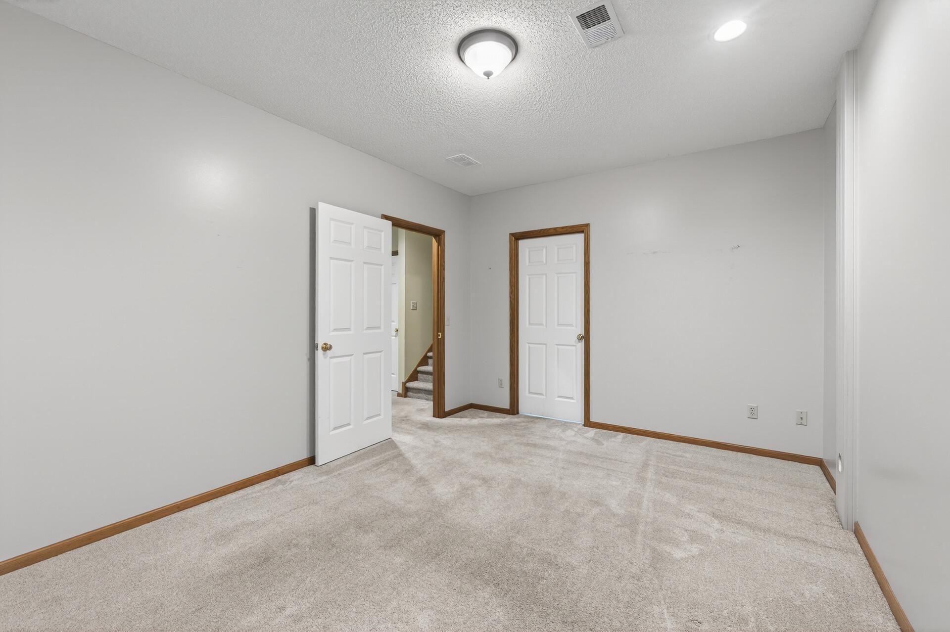 View of Residential at 370 Mendota Road, West Saint Paul MN 55118, West Saint Paul (50 of 63) - Mike Wilen | Minnesota Team Real Estate