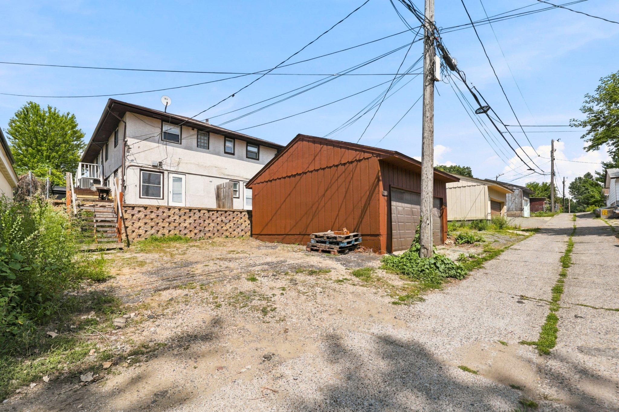 View of Residential Income at 518 37th Avenue, Minneapolis MN 55421, Minneapolis (15 of 69) - Mike Wilen | Minnesota Team Real Estate