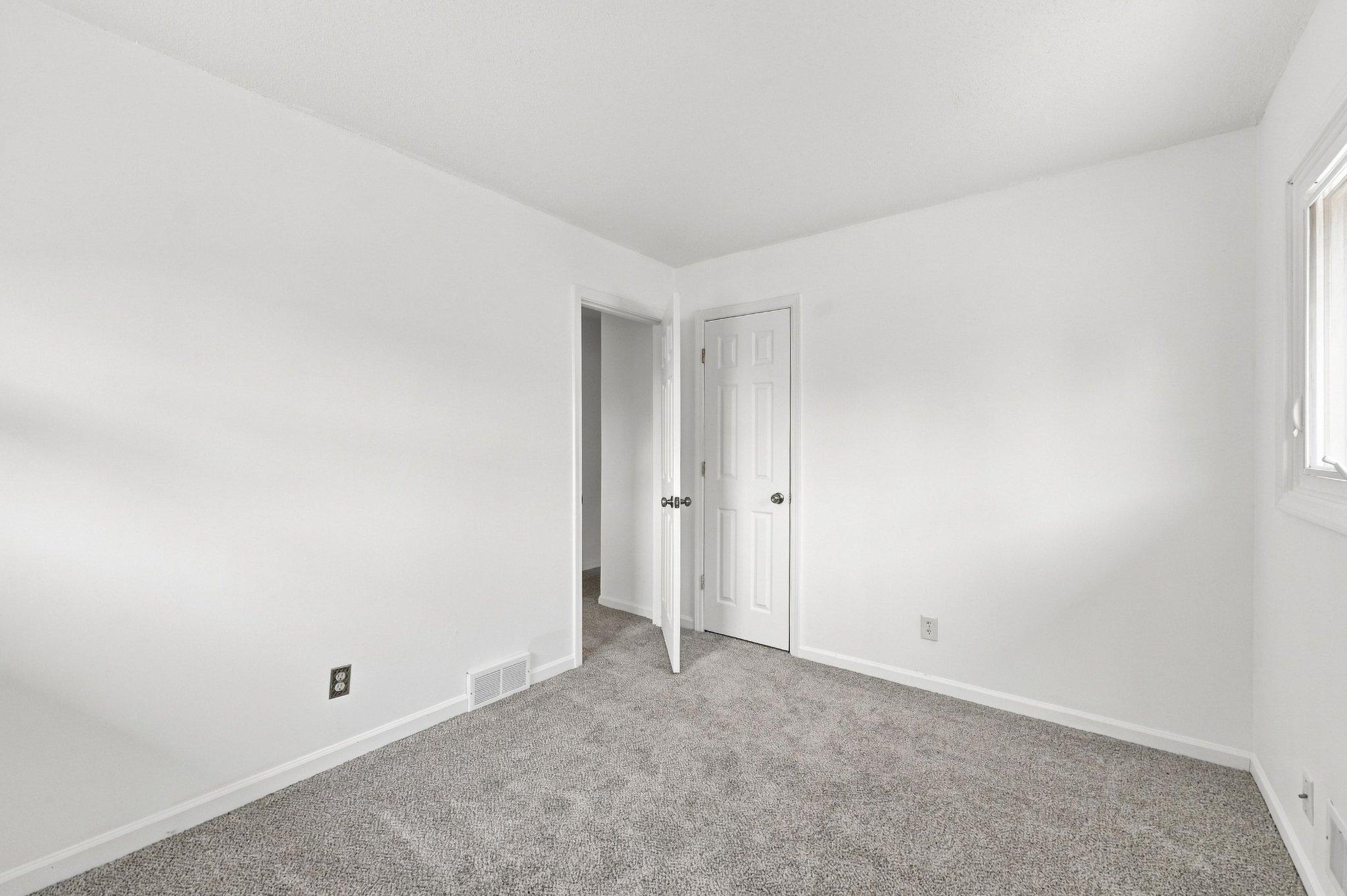 View of Residential Income at 518 37th Avenue, Minneapolis MN 55421, Minneapolis (43 of 69) - Mike Wilen | Minnesota Team Real Estate