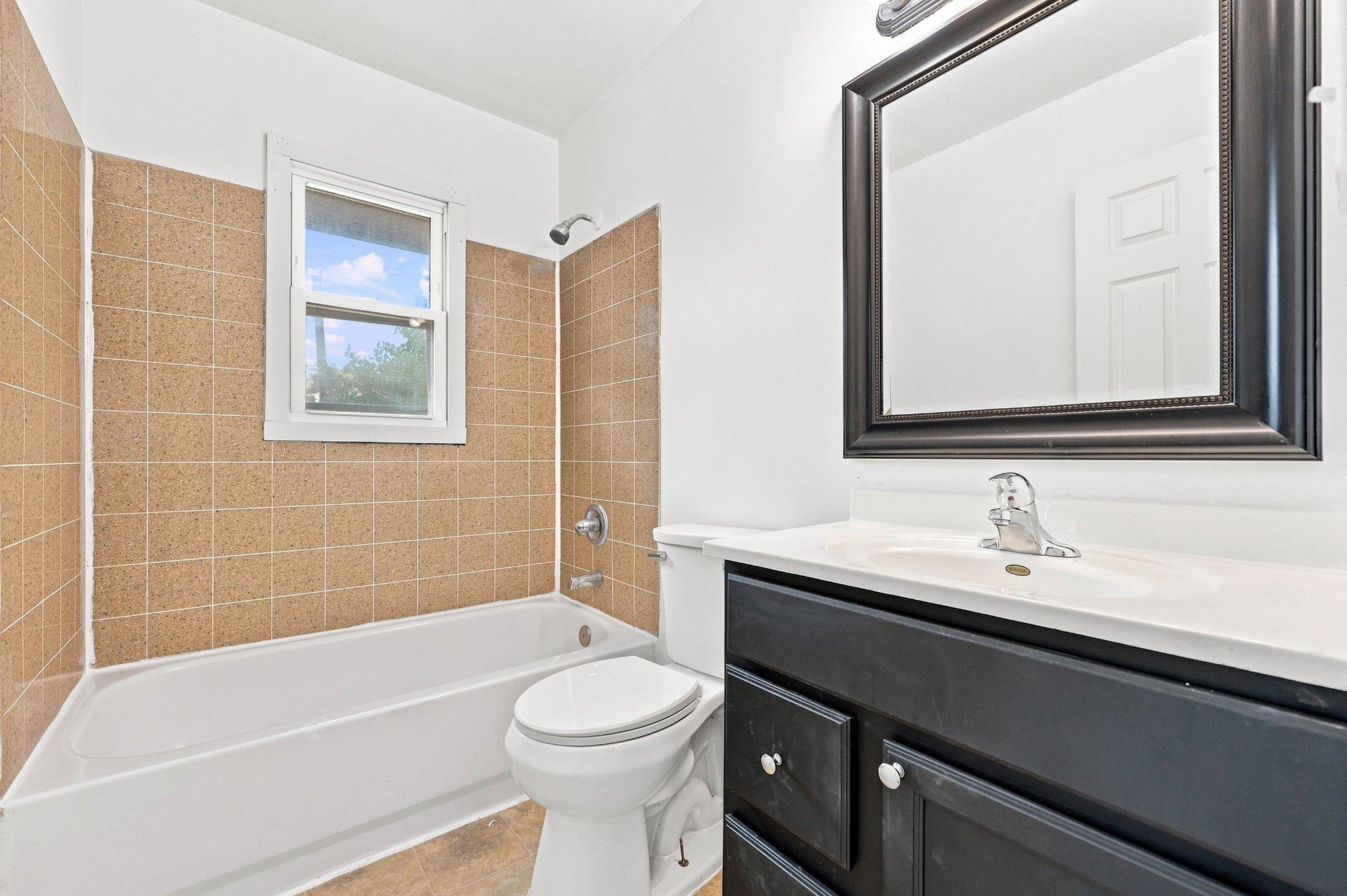 View of Residential Income at 518 37th Avenue, Minneapolis MN 55421, Minneapolis (9 of 69) - Mike Wilen | Minnesota Team Real Estate