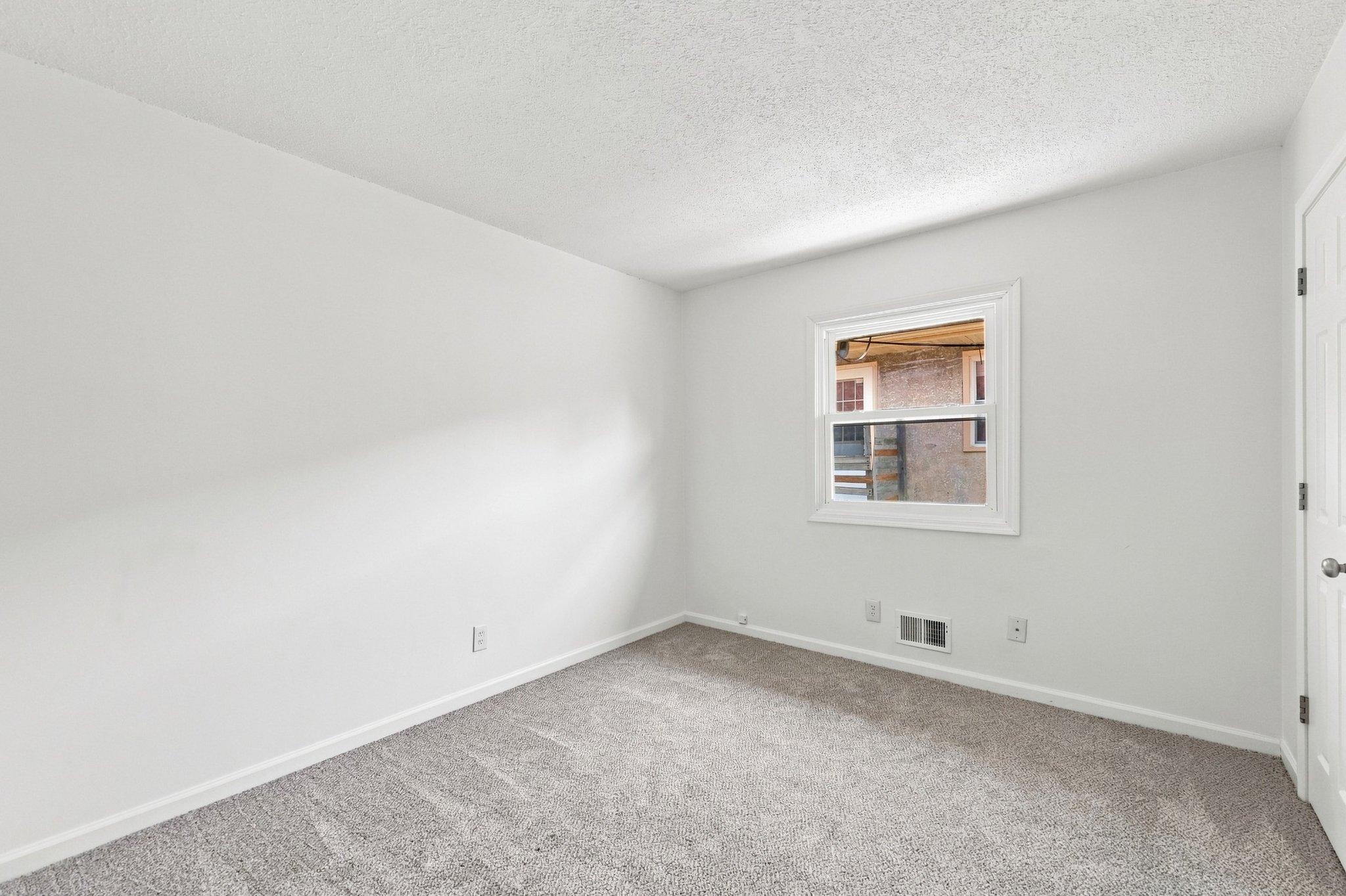 View of Residential Income at 518 37th Avenue, Minneapolis MN 55421, Minneapolis (47 of 69) - Mike Wilen | Minnesota Team Real Estate