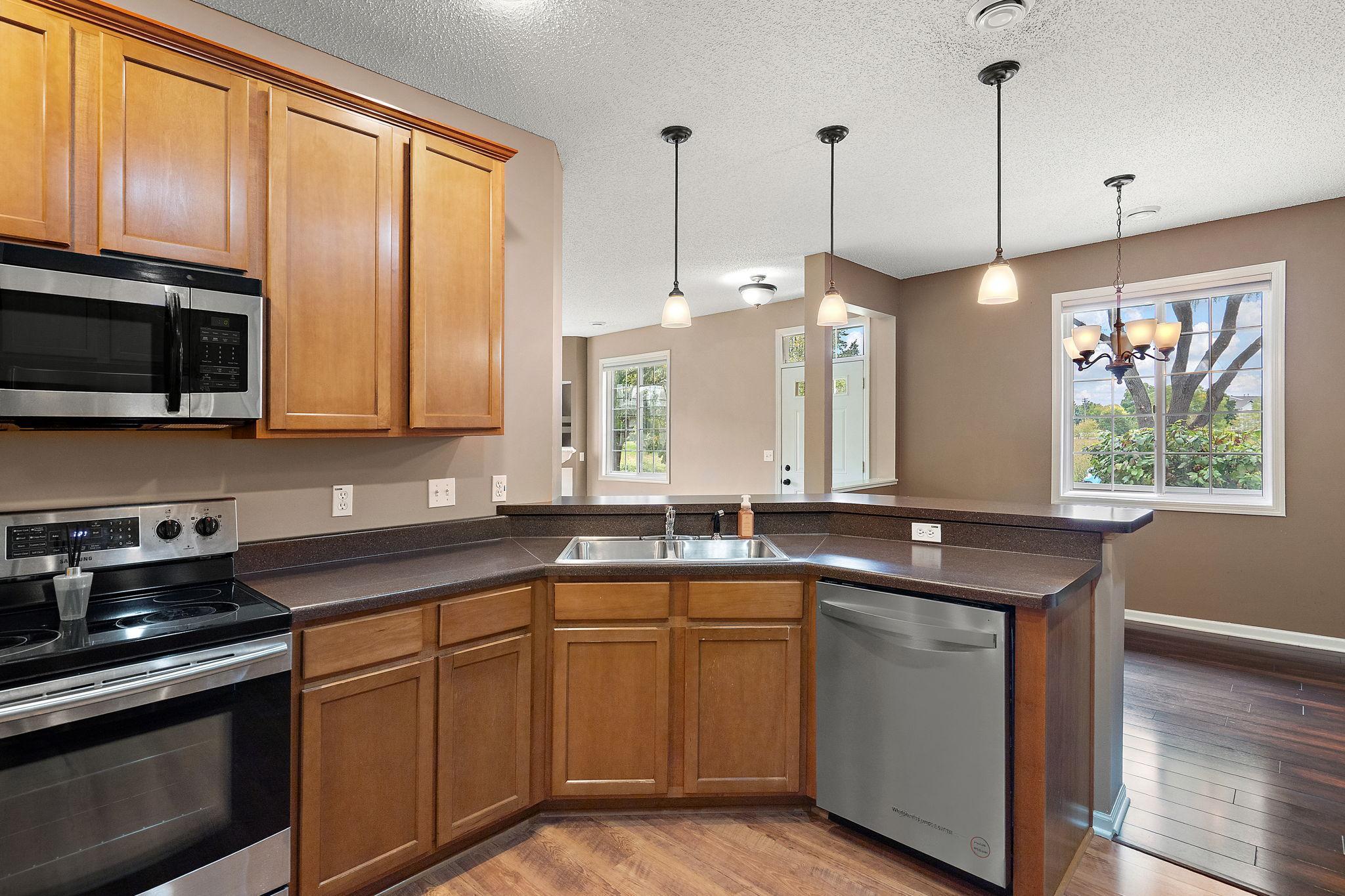 View of Residential at 757 Willow Glen Drive, Buffalo MN 55313, Buffalo (11 of 28) - Mike Wilen | Minnesota Team Real Estate